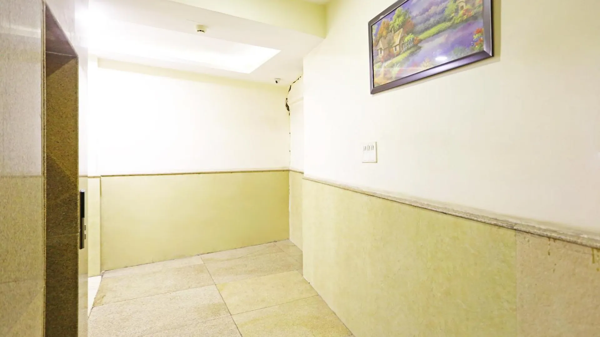 ***  Hotel The Kiara Near Delhi Airport New Delhi India