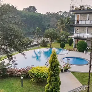  Holiday park River Terrace Resort&spa India
