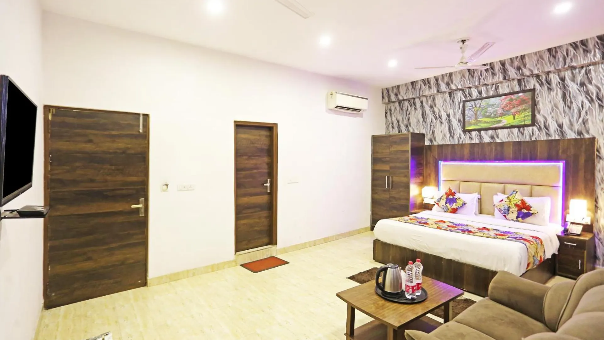 Hotel The Kiara Near Delhi Airport Nové Dillí Indie